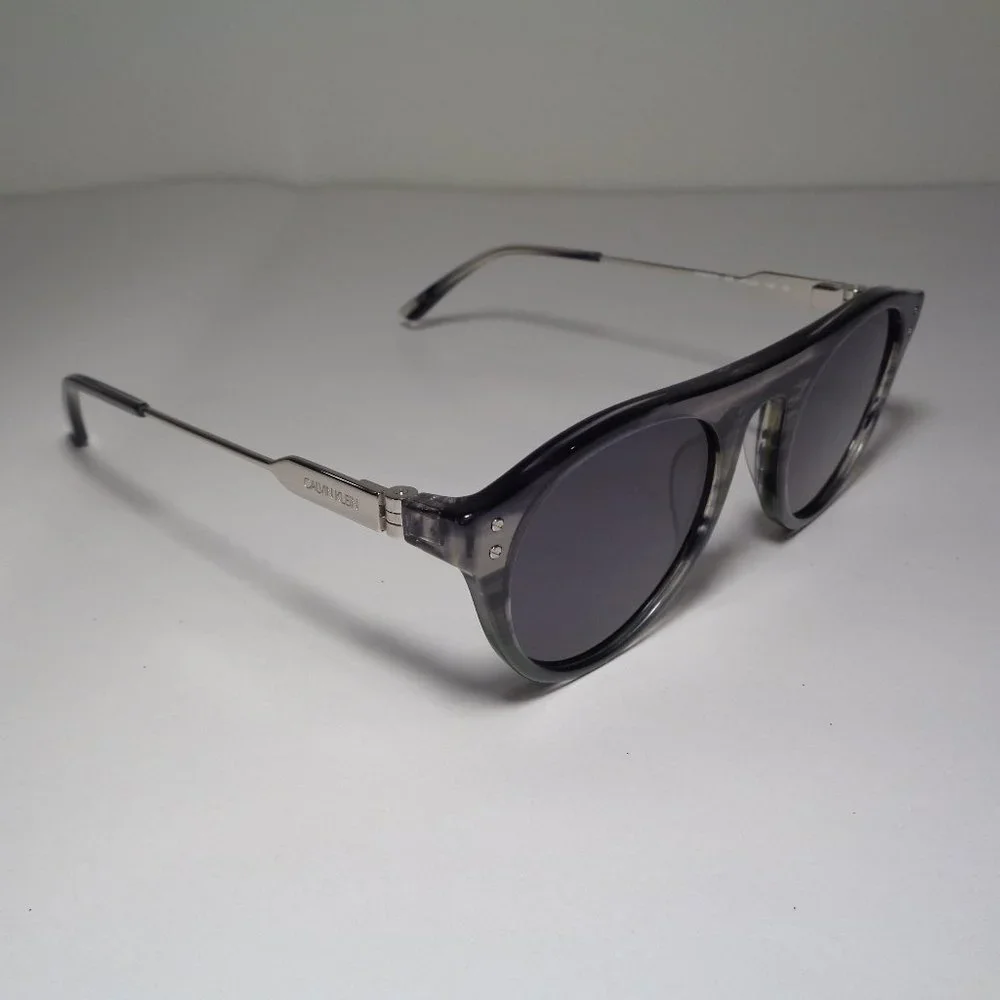 Calvin Klein CK20701S Smoke Green Gradient Horn New Men's Sunglasses